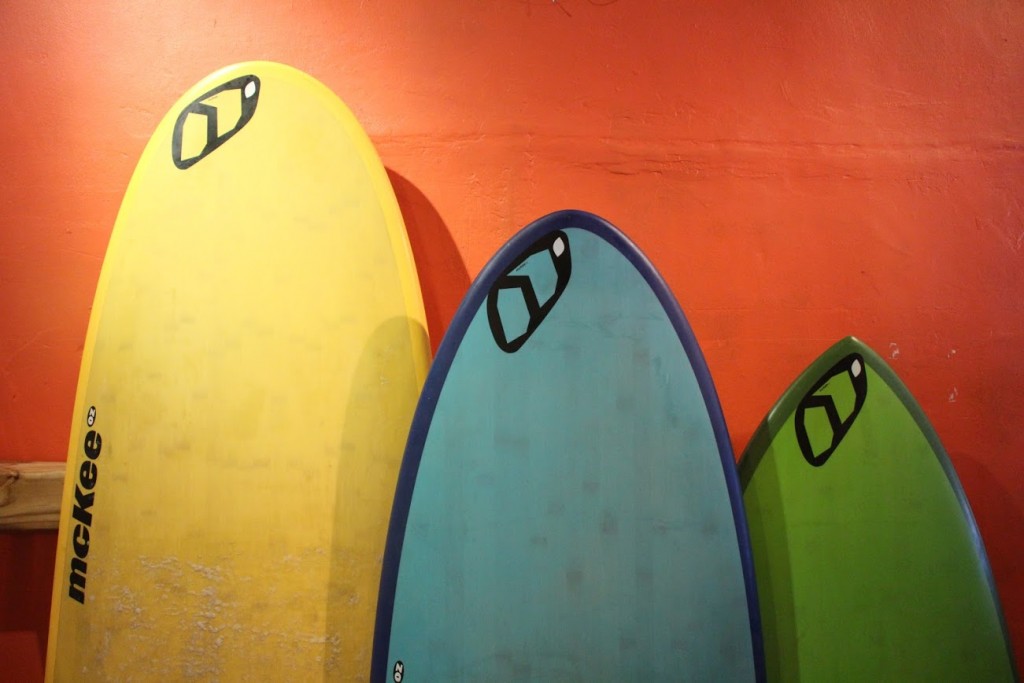 Mckee Bamboo Epoxy Surfboards - WaGaLiGong Dulan Surf & SUP House & Bar 哇軋力共都蘭衝浪/立槳/酒吧 Taiwan Taitung Dulan